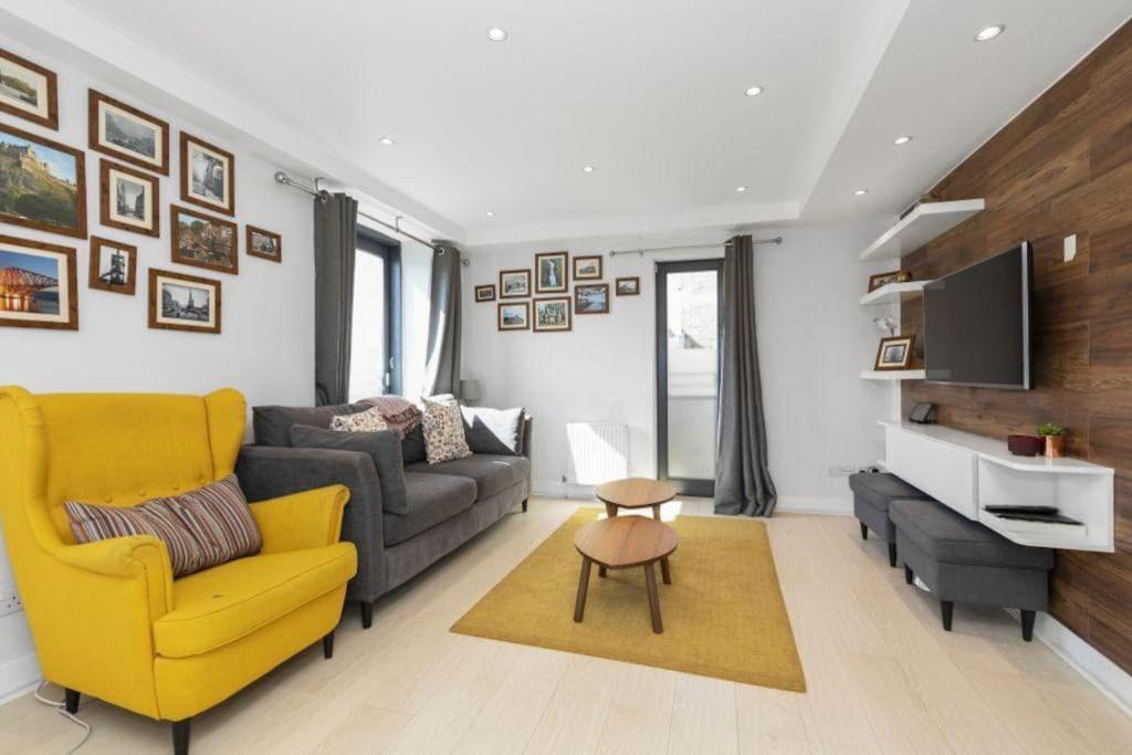 Ferienwohnung Gorgeous Old Town Hideaway EDI Exterior foto