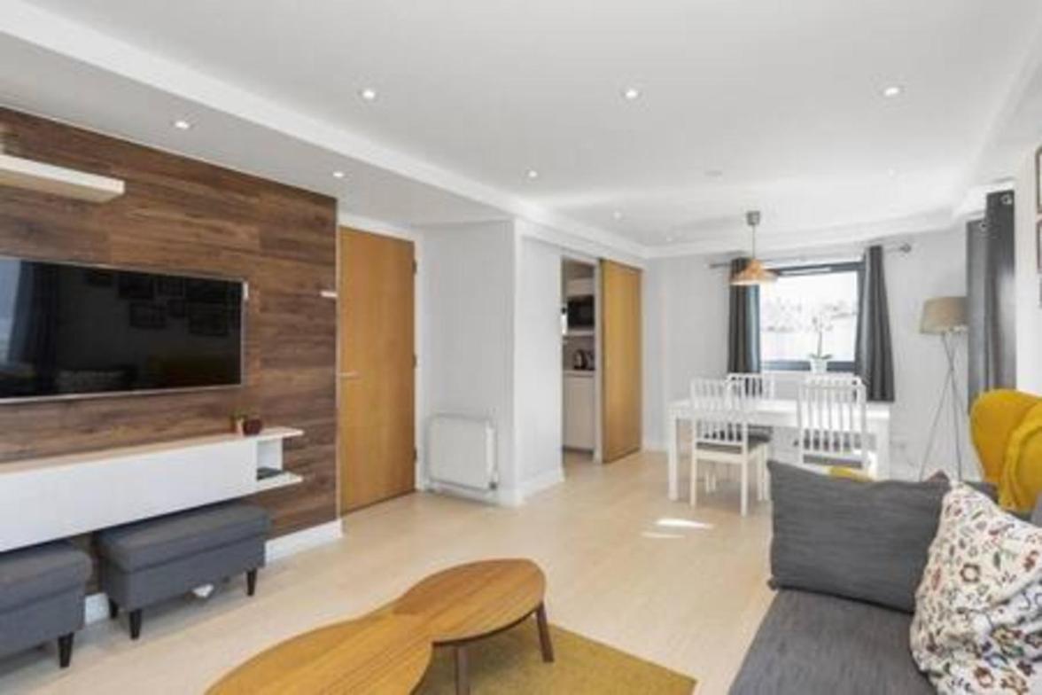 Ferienwohnung Gorgeous Old Town Hideaway EDI Exterior foto