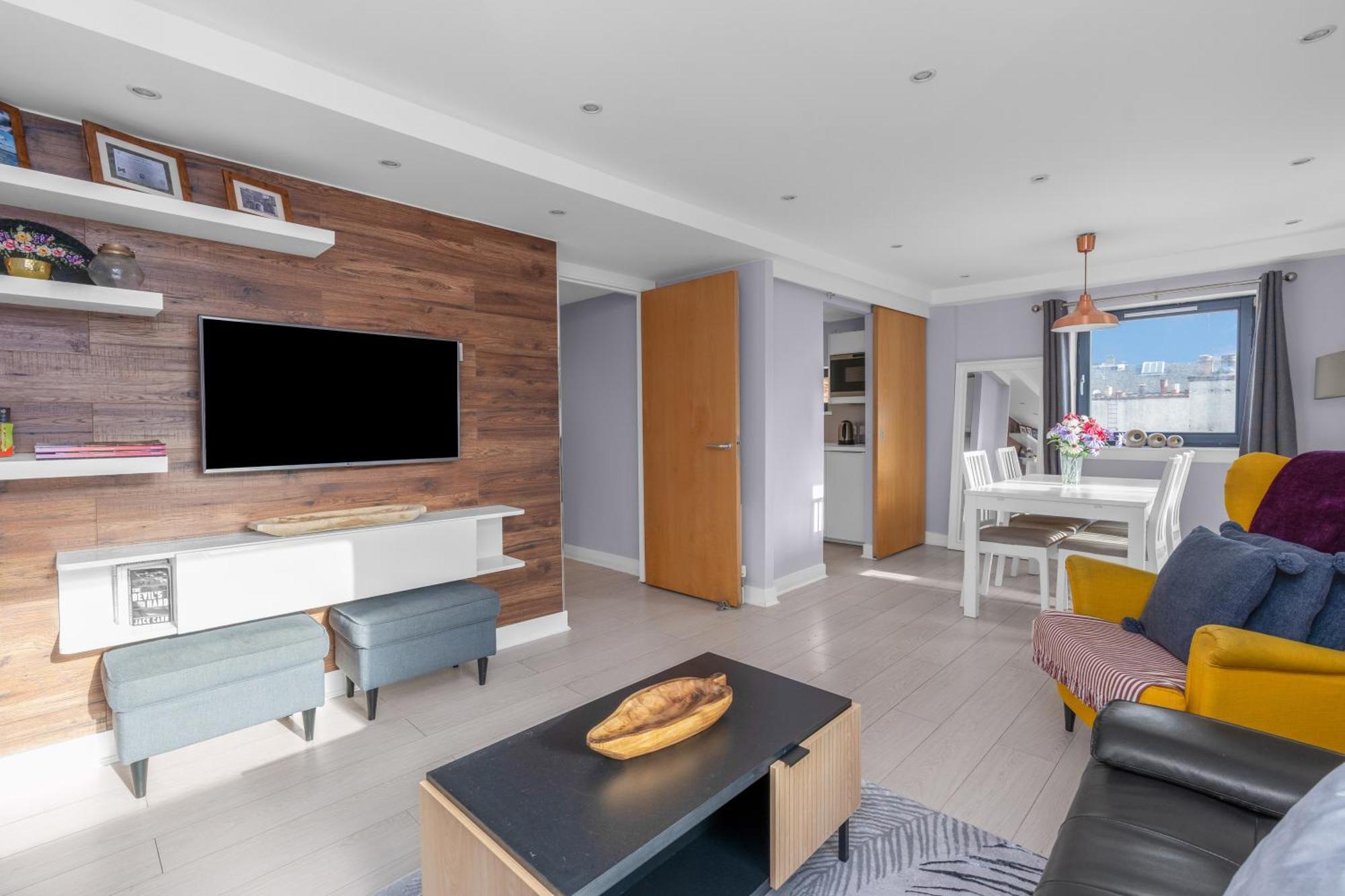 Ferienwohnung Gorgeous Old Town Hideaway EDI Exterior foto